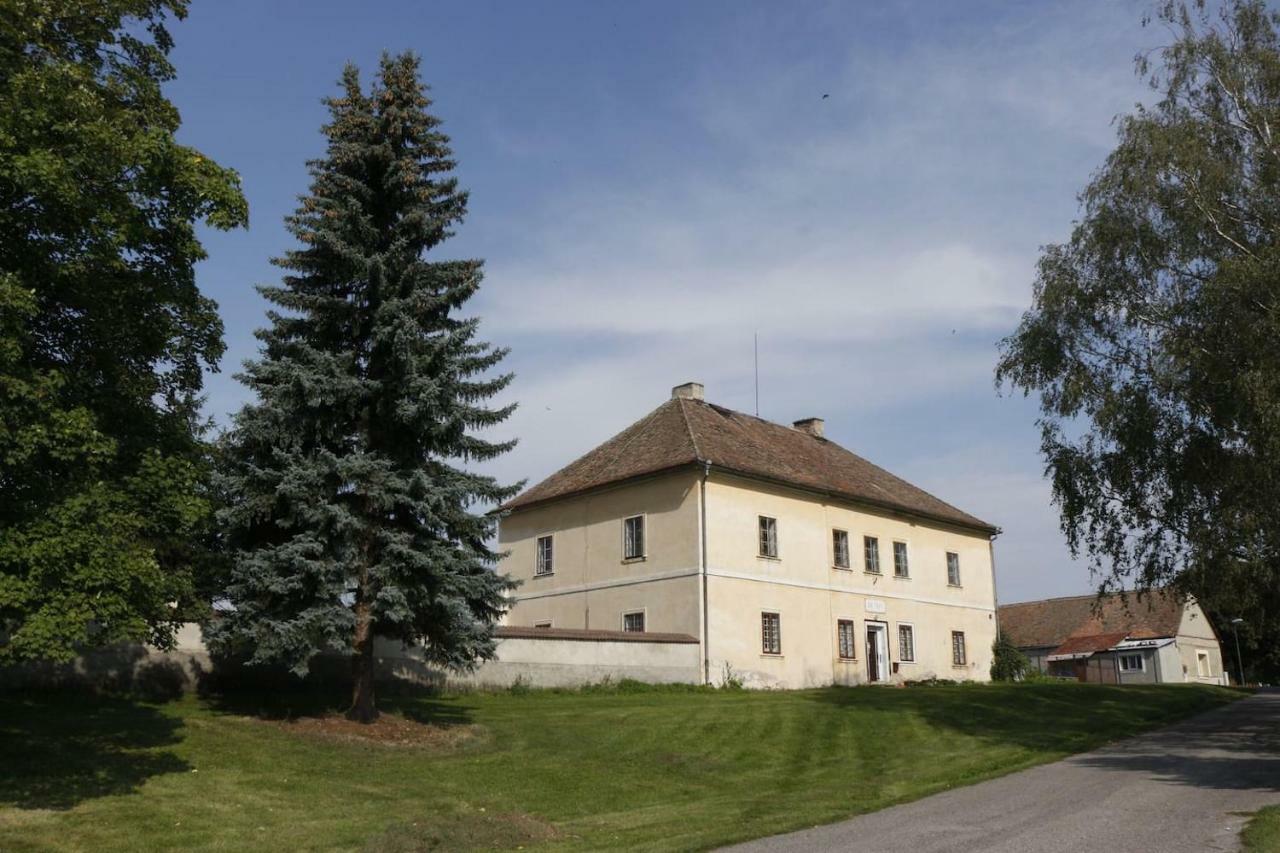 Adela'S Czech Village House Vsejany Buitenkant foto