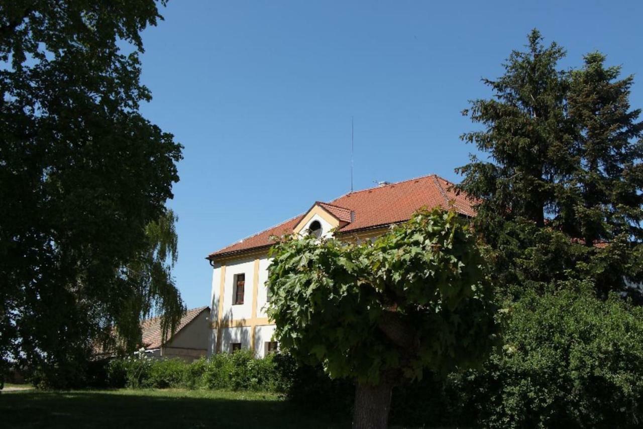 Adela'S Czech Village House Vsejany Buitenkant foto